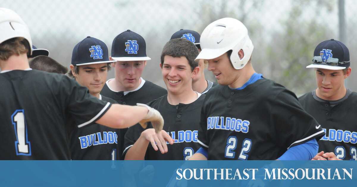 High School Sports: Poplar Bluff baseball team adds patriotic uniforms as  way to honor military service (4/1/22)