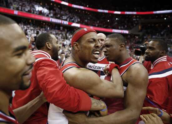 Paul Pierce's buzzer-beater lifts Wizards past Hawks 103-101