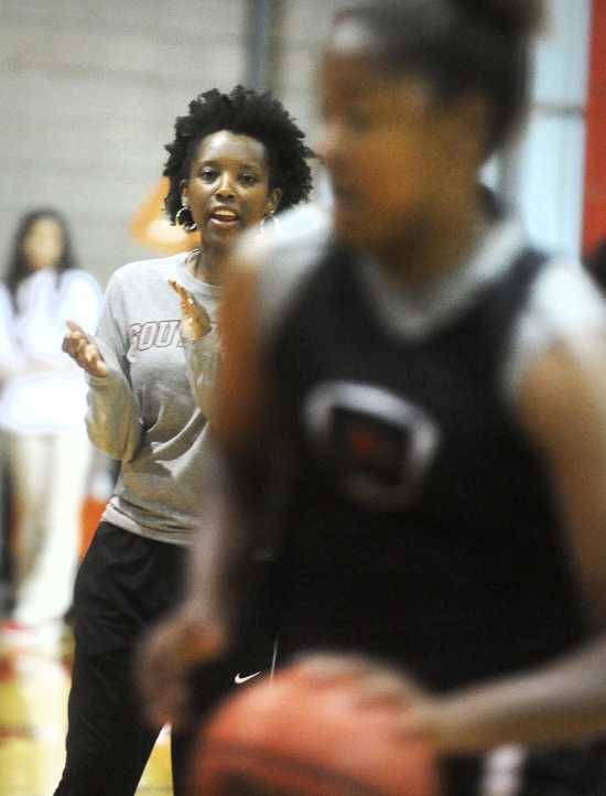 College Sports: Southeast Missouri State women's basketball team holds  first practice (10/6/15) | Southeast Missourian newspaper, Cape Girardeau,  MO