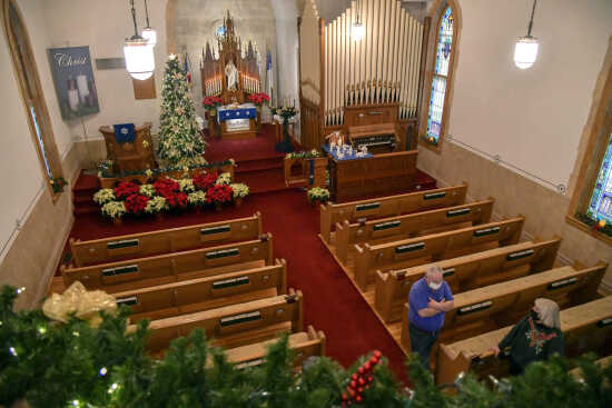 Heritage Baptist Church  O Holy Night - Christmas Eve Worship