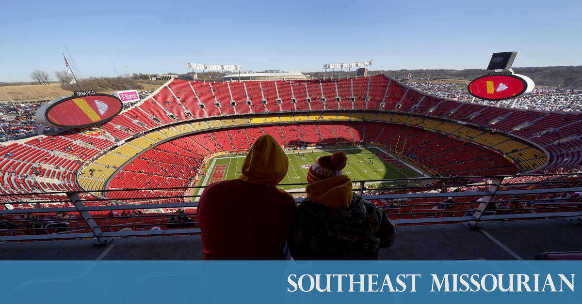 GEHA 5K at Arrowhead allows fans to run onto the field